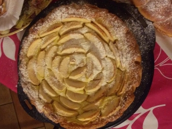 TORTA DI MELE E CREMA