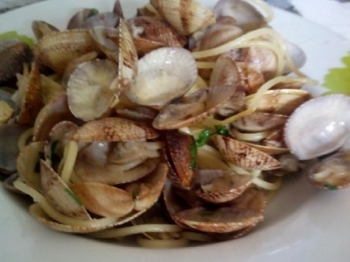 Pasta alle vongole(o vongole condite con pasta)👍