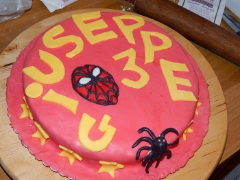 torta di compleanno