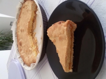 CROSTATA CON RICOTTA E MARMELLATA