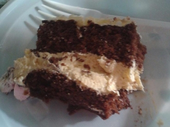 Torta al cioccolato con crema allo zabaione