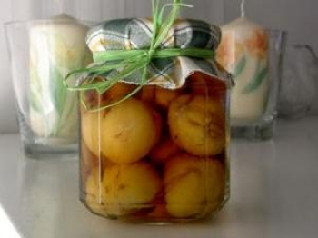 Castagne sciroppate al brandy