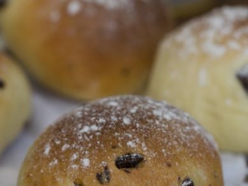 panini dolci all'uvetta