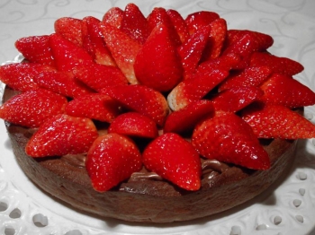 crostata cioccolato e fragole