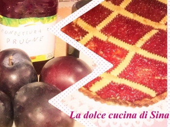 Confettura di prugne rosse