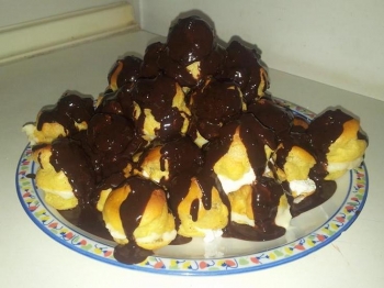 Profiteroles