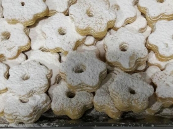 stelline con zucchero a velo (tipo canestrelli)