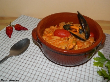 Pasta e fagioli con le cozze