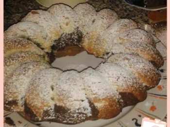 Ciambella variegata al cacao