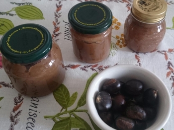 Confettura di castagne