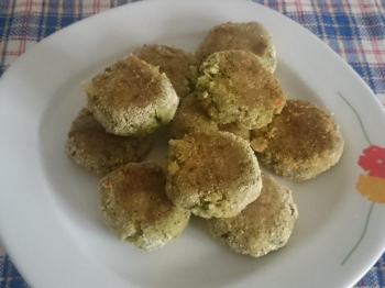 Polpette di broccoli al forno