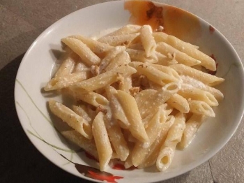 Pasta ricotta e noci
