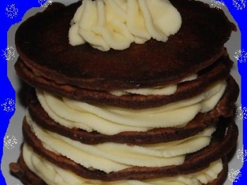 Crepes al cacao con farcitura al cioccolato bianco
