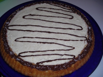 Crostata a base morbida con crema al cocco