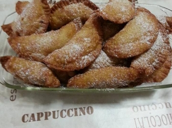 ravioli dolci fritti