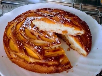 Morbida alle albicocche (Pesche) ricetta della Dolcina  dolci-32.fantasie