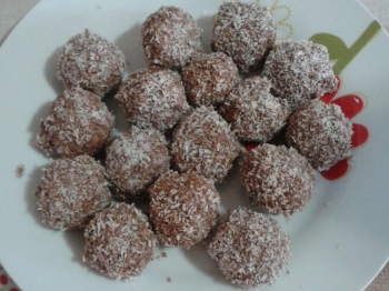 DOLCETTI AL COCCO E NUTELLA