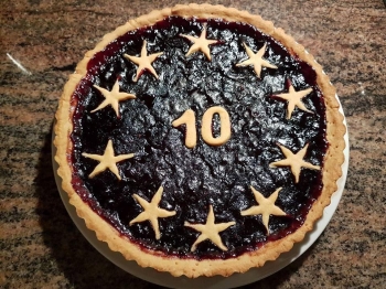Crostata con marmellata ai frutti di bosco