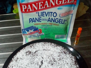 Torta ricotta e cioccolato aromatizzata al arancia