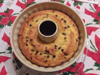 Ciambella ricotta e gocce di cioccolato
