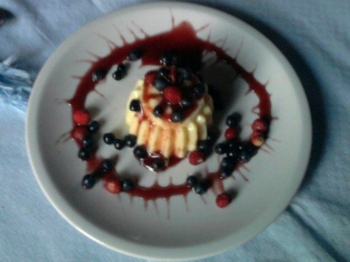 crème caramel ai frutti di bosco