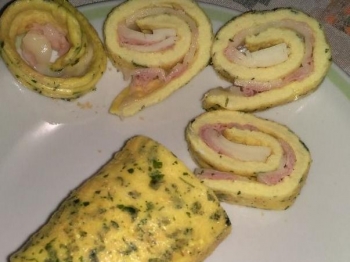 Frittata con prosciutto e scamorza