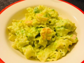 Reginette zucchine panna e gamberi