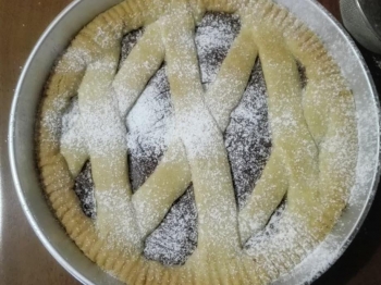 Crostata al rum e crema di nocciole