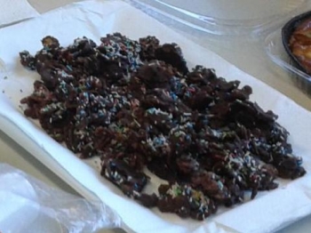 Rose del deserto al cioccolato fondente