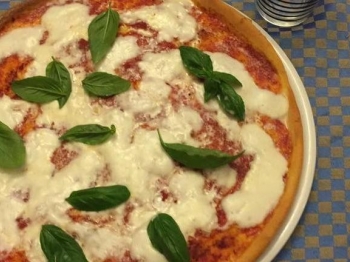 Pizza margherita