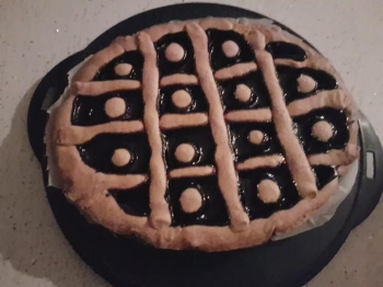 Crostata con marmellata di more