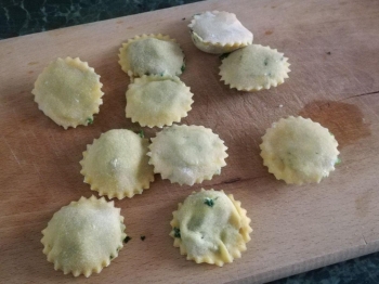 ravioli ricotta e spinaci