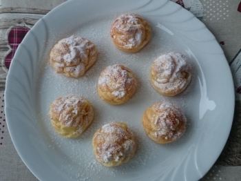 Bignè alla crema