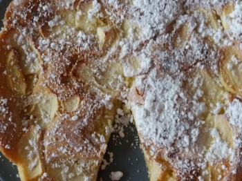 Torta mele noci e cannella