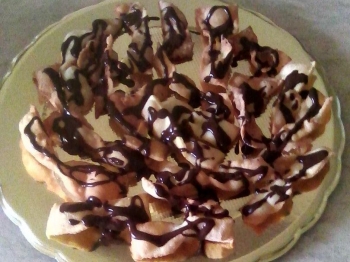 Sfrappole emiliane con cioccolato