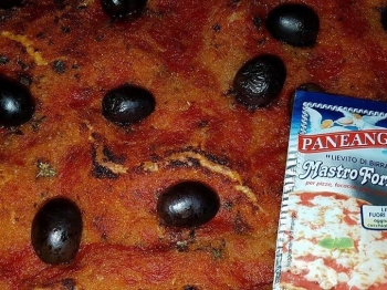 pizza con olive