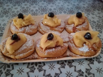 zeppole