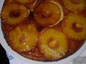 torta rovesciata all'ananas senza lattosio