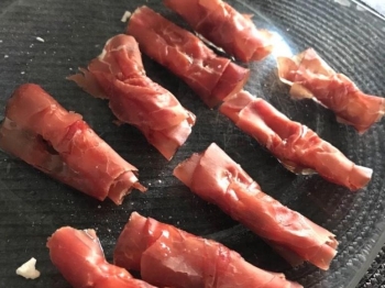 Involtini di bresaola