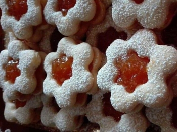 biscotti con marmellata alle pesche bio