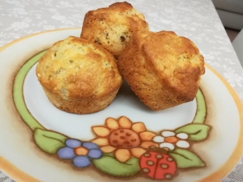 Muffin con banane e noci