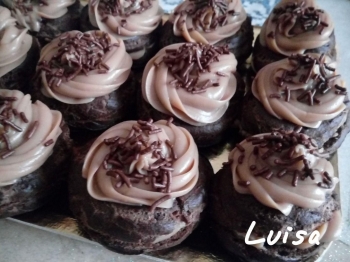Zeppole di San Giuseppe al cioccolato