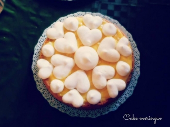 Cake meringue