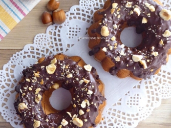 CIAMBELLE ALLE NOCCIOLE CON SOLI ALBUMI