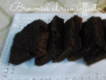 Brownies al riso soffiato