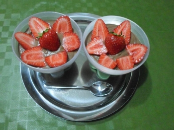 Cream fresh al cioccolato al latte e fragole Bio