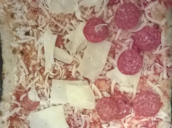 pizza salame e provolone