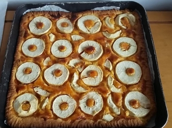 CROSTATA DI MELE