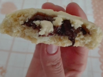 Biscotti friabili al cioccolato e crema di marroni