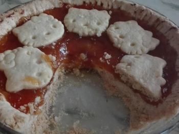 Crostata decorata di hello kitty